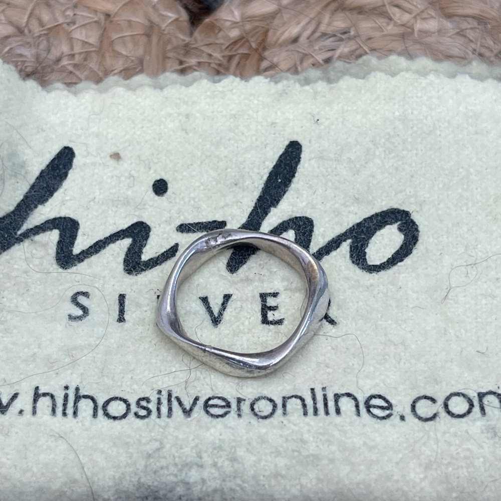 Retired Pandora ring